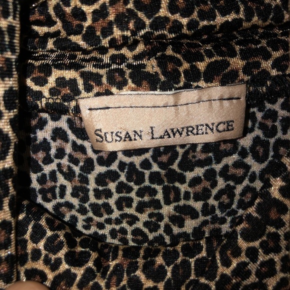 Sleeveless Cheetah Print Turtle Neck Blouse - Picture 2 of 2